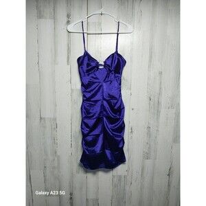 Morgan & Co Women’s Medium Blue Sleeveless Prom Dress Formal